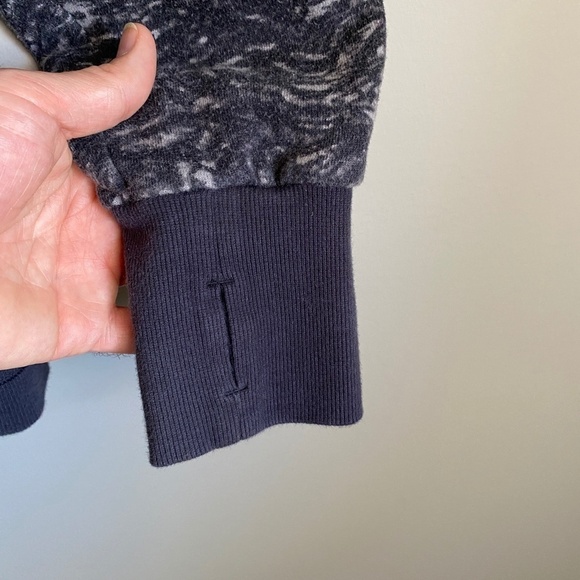 Tuff Athletics Women's Gray Patterned Full Zip Lined Hoodie Jacket Size Medium - Picture 4 of 12